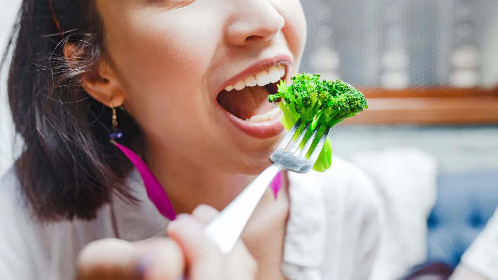 Can Diet Influence Gum Health? Emerging Insights into Fasting-Mimicking